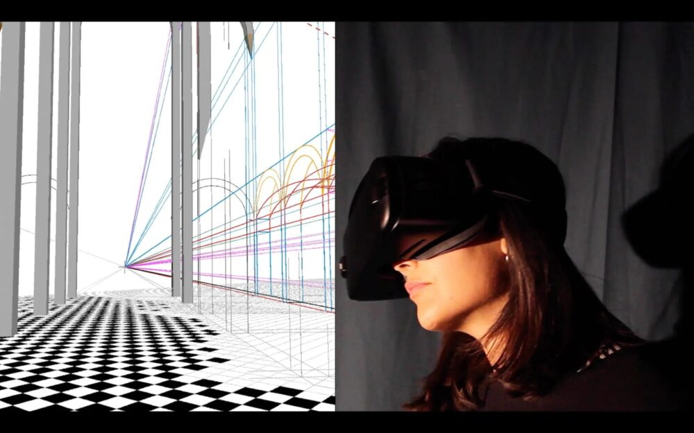 Foto Frau mit VR Brille, daneben grafisch gestalteter Raum