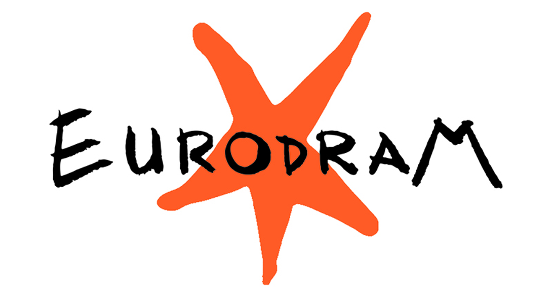 Schriftzug Eurodram wie mit Filzstift handgeschrieben vor orangenem Stern