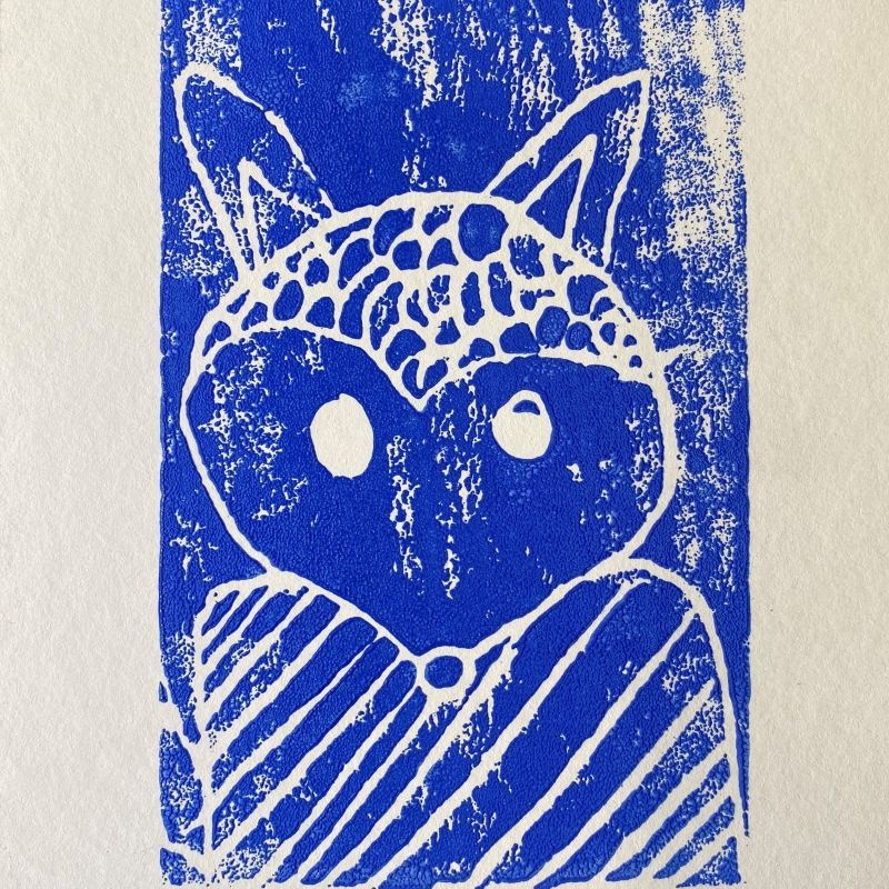 Druck, weißer Fuchs auf blauem Grund